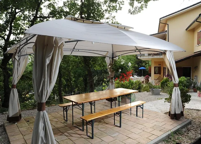 Very Cozy In The Center Of