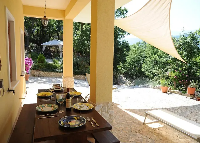 בית הארחה Very Cozy In The Center Of 3*